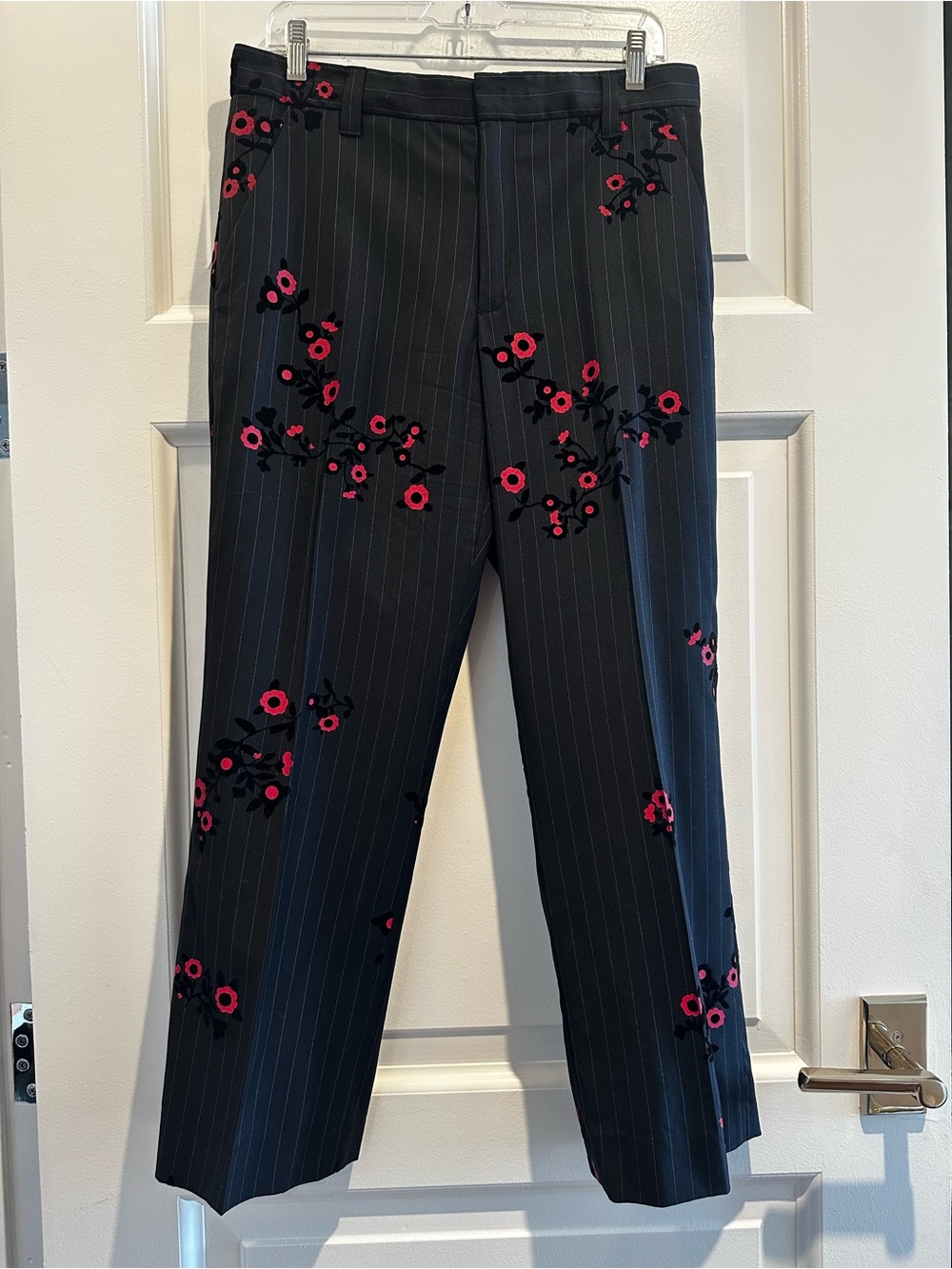 Marc Jacobs Wool Pinstripe Cropped Pants with Red & Black Floral Appliqué Size 8